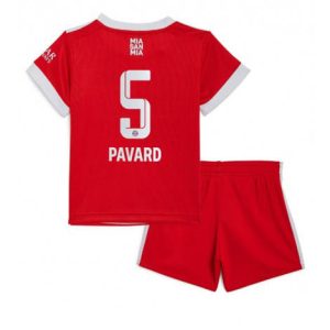 Kids Bayern Munich Benjamin Pavard #5 Thuis tenue 2022-23 Korte Mouw (+ Korte broeken)
