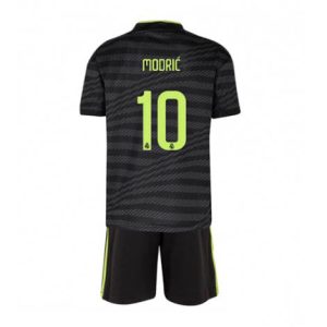 Kids Real Madrid Luka Modric #10 Derde tenue 2022-23 Korte Mouw (+ Korte broeken)