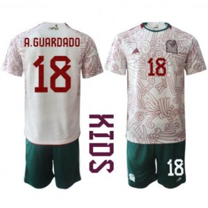 Kids Mexico Andres Guardado #18 Uit tenue WK 2022 Korte Mouw (+ Korte broeken)