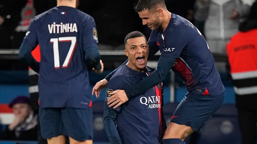 Kylian Mbappé vestigt PSG-record terwijl ze de Champions Trophy winnen tegen Toulouse