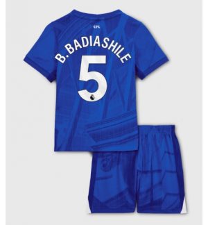 Chelsea Benoit Badiashile #5 Thuis tenue Kinder 2025-26 Korte Mouwen en Broekje Chelsea Benoit Badiashile #5 Thuis tenue Kinder 2025-26 Korte Mouwen en Broekje