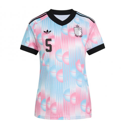 België Maxim De Cuyper #5 Uit tenue Dames WK 2026 Korte Mouw Voetbalshirt 2 België Maxim De Cuyper #5 Uit tenue Dames WK 2026 Korte Mouw Voetbalshirt 2