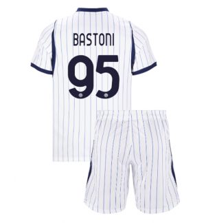 Inter Milan Alessandro Bastoni #95 Uit tenue Kinderen 2026-27 Korte Mouwen en Broekje